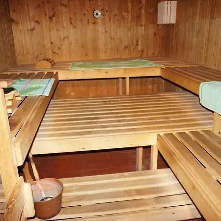 Paradies 308 アパート